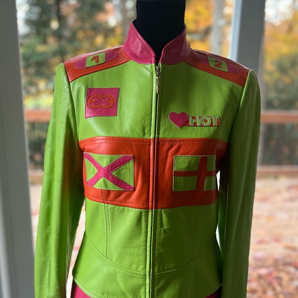 ✨ Escada 90’s 💗💚Colorblock Leather Jacket & Skirt Set! Collector’s Piece - Picture 8 of 11